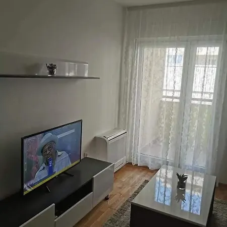 Orca Apartmán